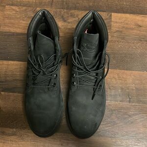 WOMENS BLACK TIMBERLAND BOOTS - SIZE 8